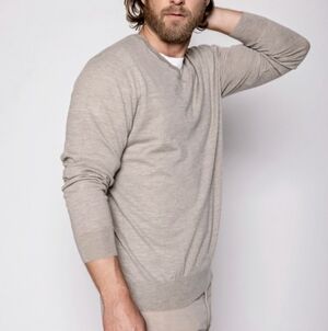 "Like New" Mark Law Extra Fine Merino Wool V Neck Jumper Sweater